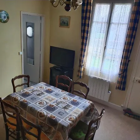 La ptite maison Rouxmesnil-Bouteilles Extérieur photo